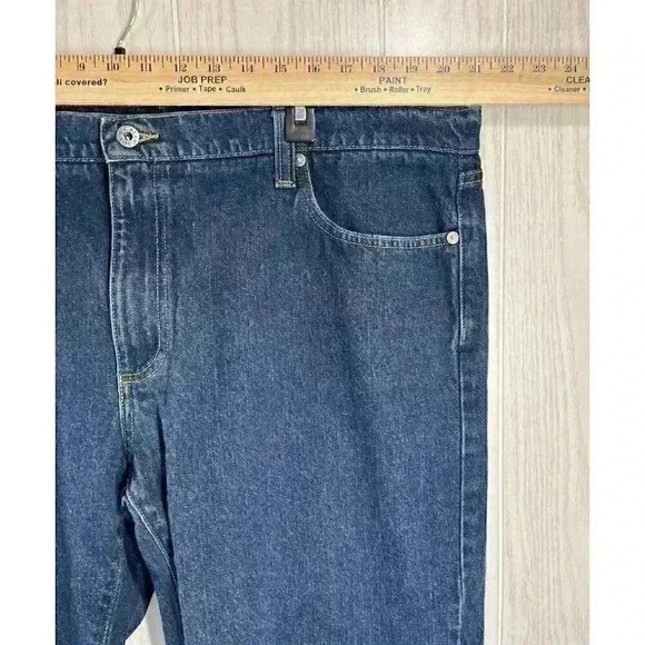 LL Bean Jeans Mens 42x29 Standard Fit Straight Medium Denim Suspender Buttons - Picture 6 of 8
